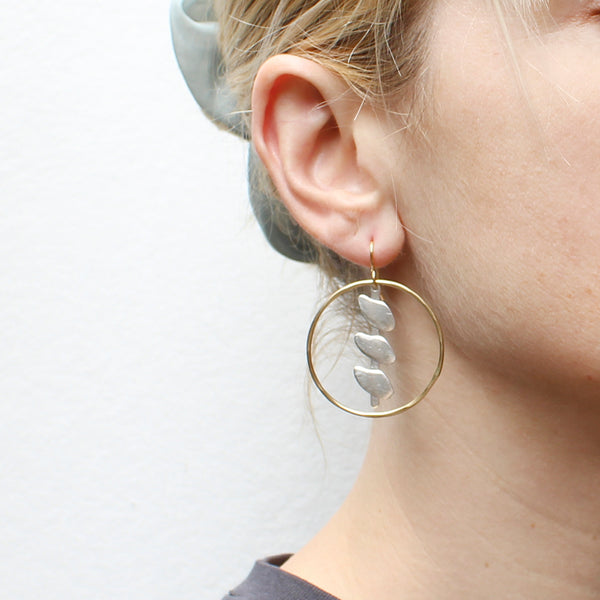 Ring with Petals Wire Earrings