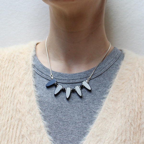 Black Pointed Beads Necklace