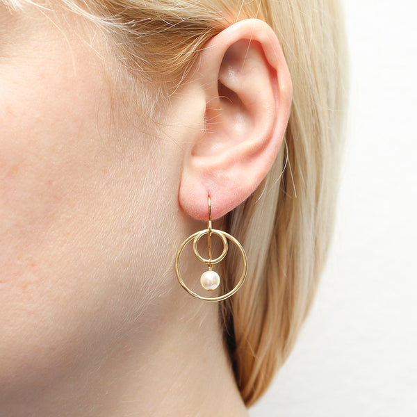 Small Wire Rings with Cream Pearl Drop Earring