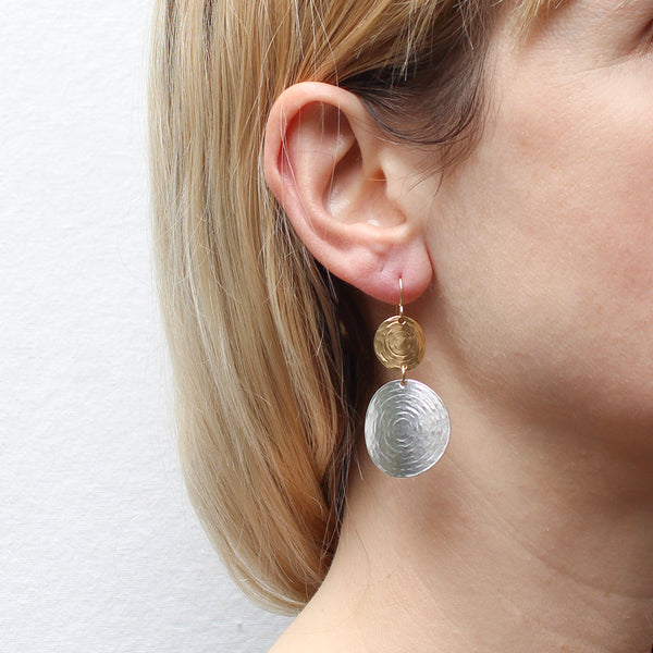 Tiered Ripple Discs Wire Earrings