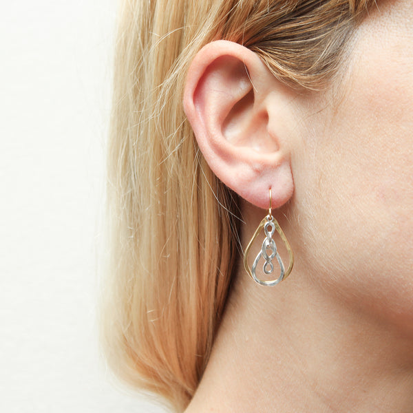 Layered Teardrop Rings with Oval Lattice Wire Earrings