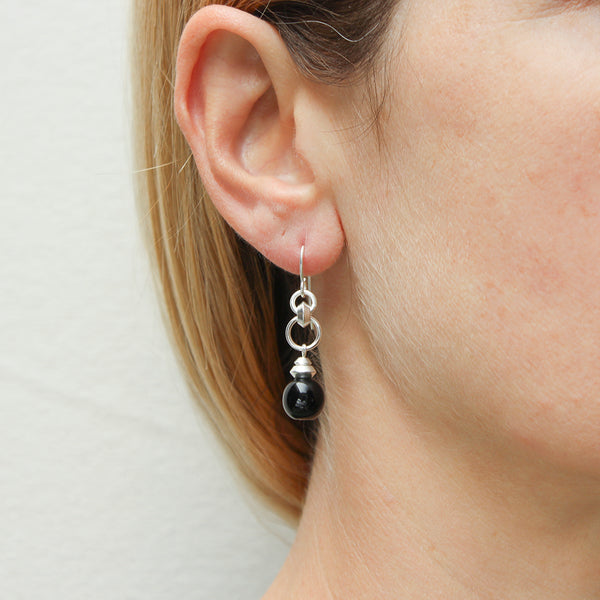 Rings with Black Bead Wire Earrings