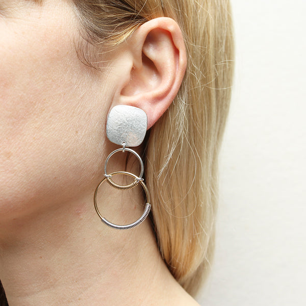 Square with Linked Wire Wrapped Rings Clip Earring