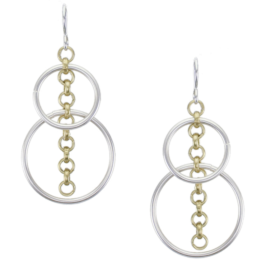 Chain with Tiered Rings Wire Earring