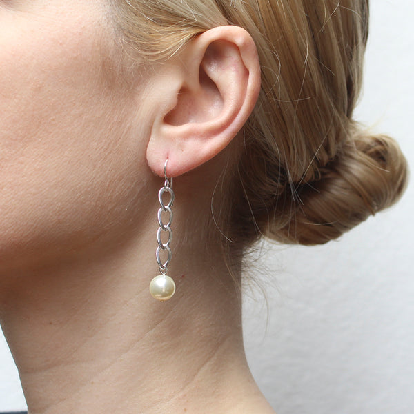 Chain with Pearl Wire Earring