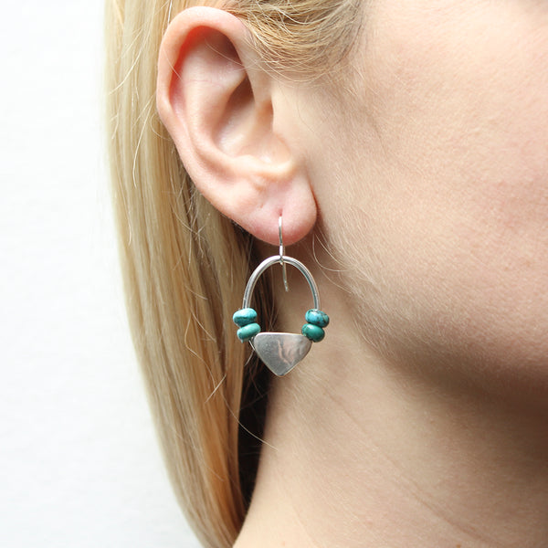 Fin with Oval Ring and Turquoise Beads Wire Earrings
