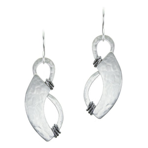 Swoops with Accents Rings Wire Earring