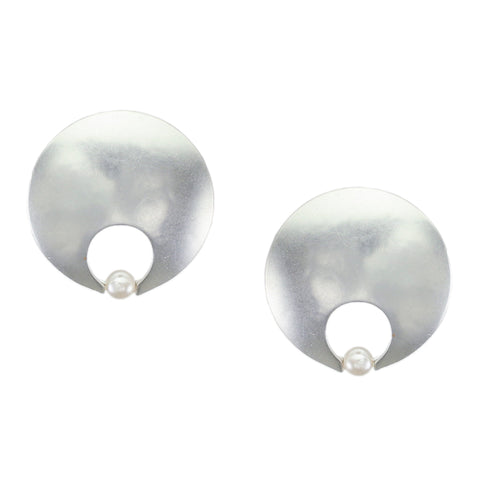 Cutout Disc with Cream Pearl Post Earring