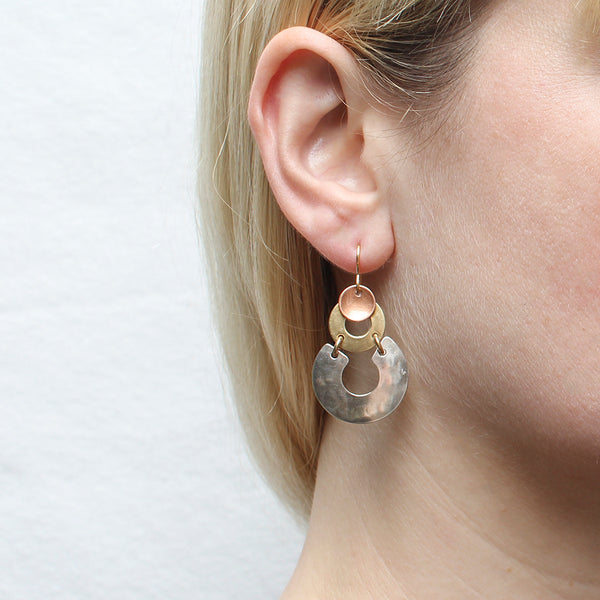 Horseshoe with Small Ring and Dished Disc Wire Earring