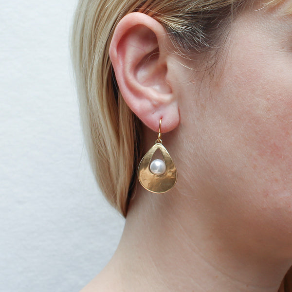 Cutout Teardrop with White Pearl Wire Earring