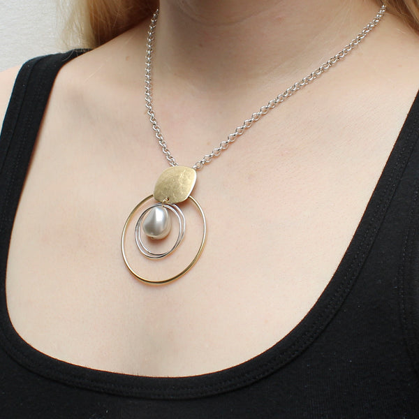 Rounded Square with Rings and Organic Grey Pearl on Chain Necklace